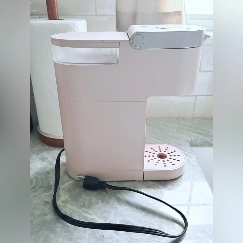 Keurig Pink Coffee Machine - Picture 4 of 6